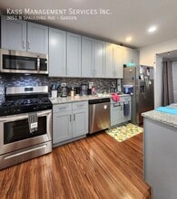 Building Photo - 3051 N Spaulding Ave