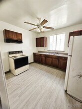 Building Photo - 706 E Delavan Ave