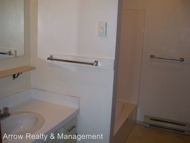 Foto del edificio - 242 Applewood Ct