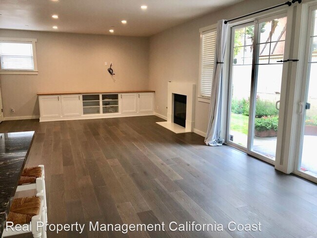 Building Photo - 4 br, 2.5 bath House - 2021 Harriman Lane ...