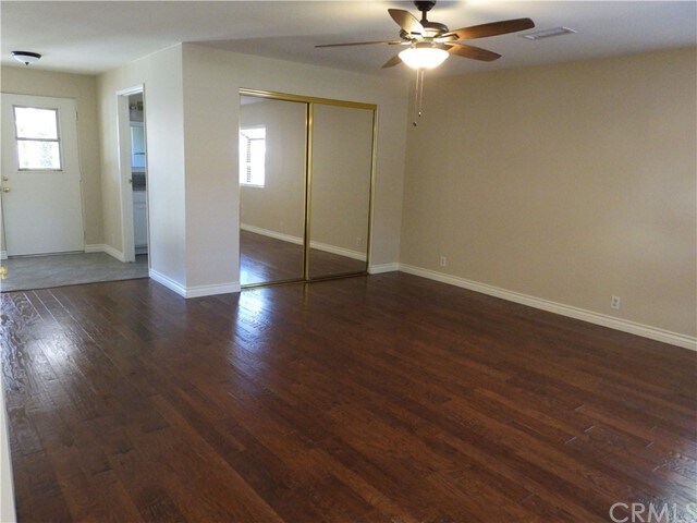 Foto del edificio - 2646 Maude St