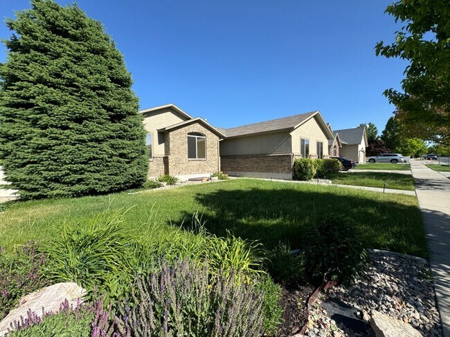 Foto del edificio - 8291 Water Oak Dr