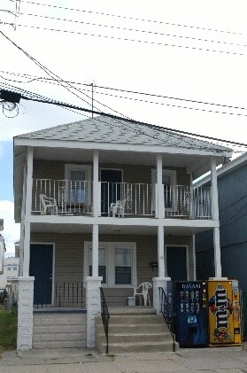 Foto principal - 413 E Glenwood Ave
