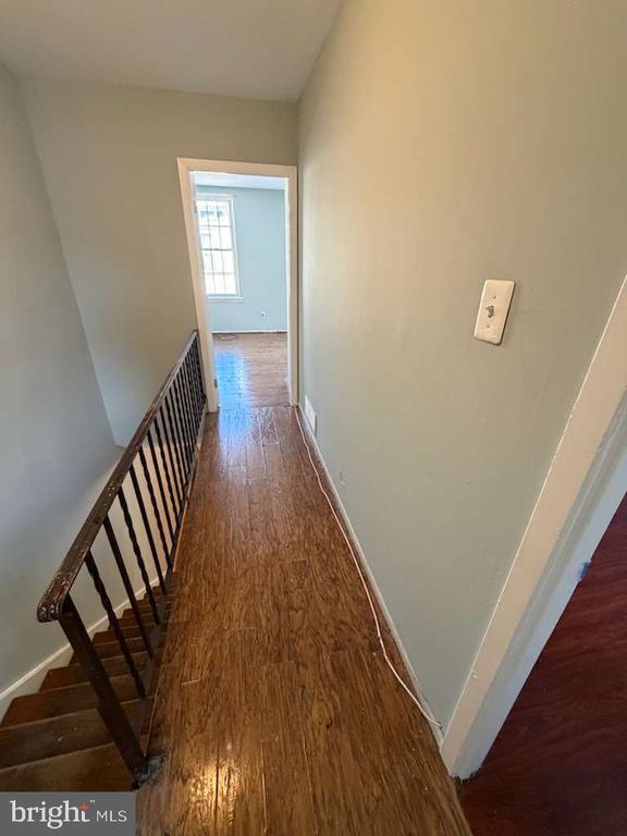 Building Photo - 1918 Bonitz St