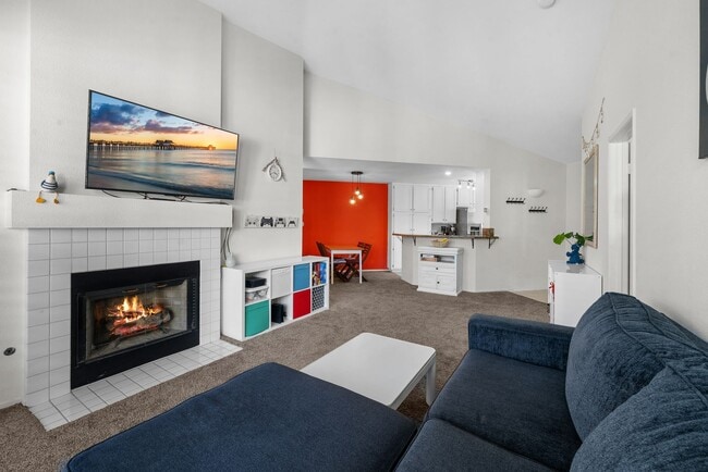 Building Photo - Affinity Townhome in Scripps Ranch