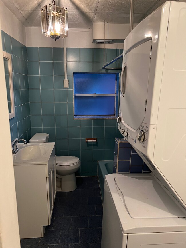 Foto del edificio - 1306 Tasker St