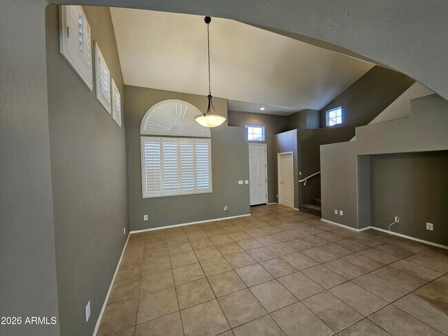 Building Photo - 3841 E Minton St