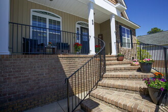 Building Photo - 69 Quail Hollow