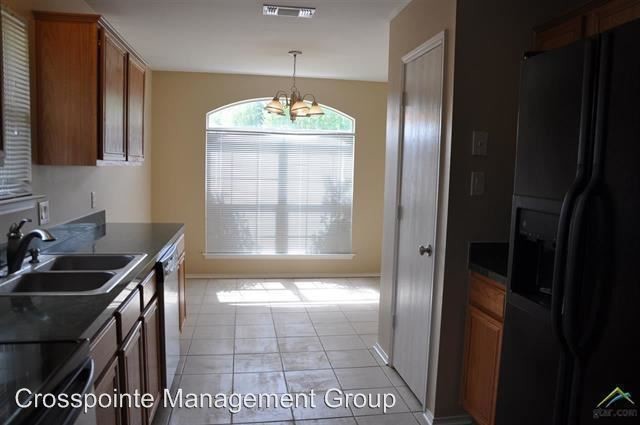 Building Photo - 3 br, 2 bath House - 291 Frederick Circle