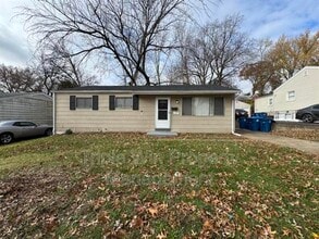 Building Photo - 227 Meadowcrest Dr