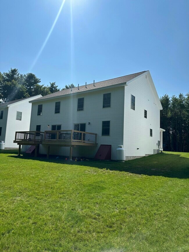 Foto del edificio - 2-16 Voyager Ln