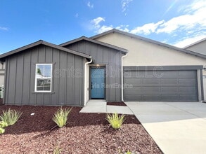 Building Photo - 356 Halisan Ct