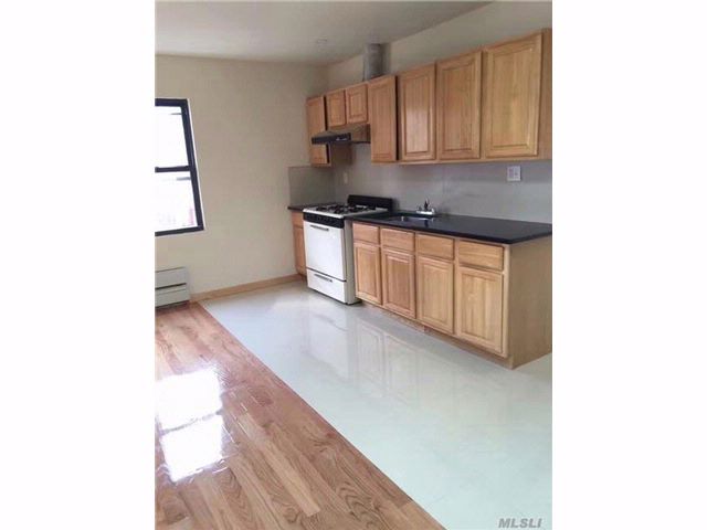 Primary Photo - 6144 150th St
