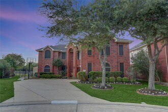 Building Photo - 2707 Sterling Fields Dr