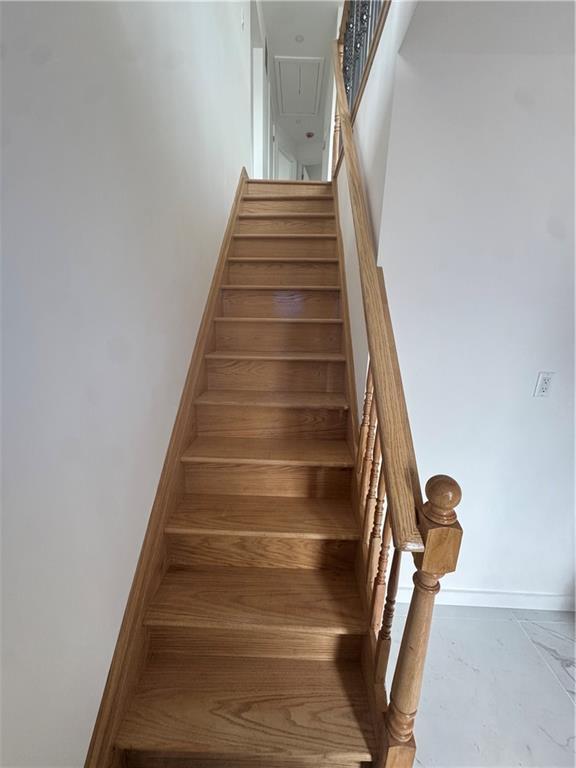 Foto del edificio - 47 Carpenter Ave