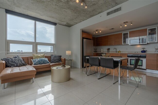 Foto del edificio - 3250 NE 1st Ave