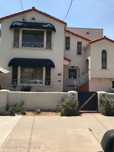 Primary Photo - 303 Walnut Ave