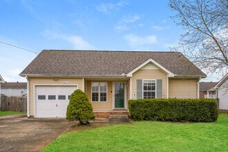Building Photo - 451 Cranklen Cir