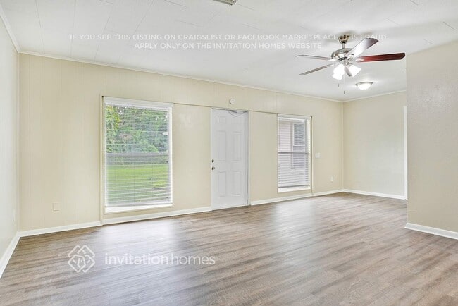 Foto del edificio - 3628 Datura Ct