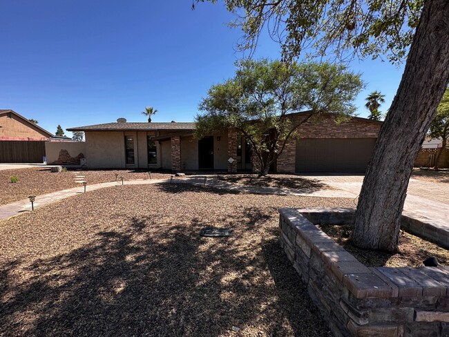 Building Photo - 6317 E McLellan Rd