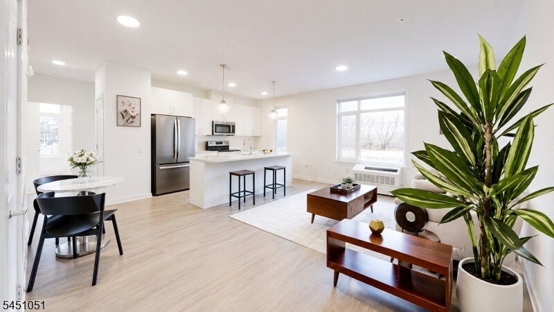 Foto del edificio - 1181 Morris Ave