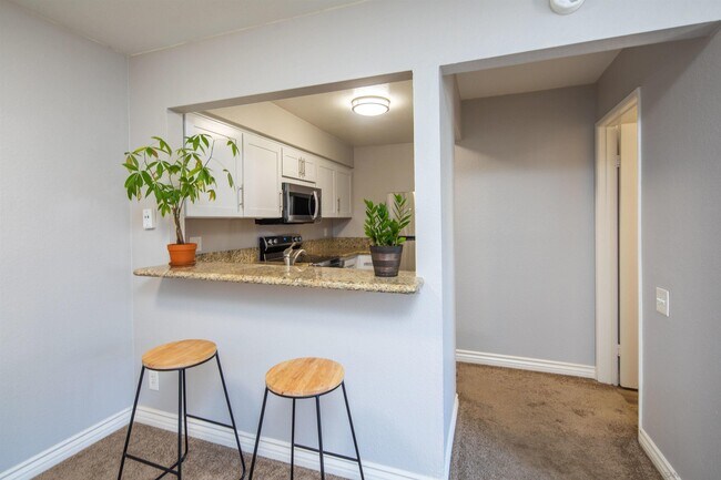 Foto del edificio - 8019 Caminito de Pizza