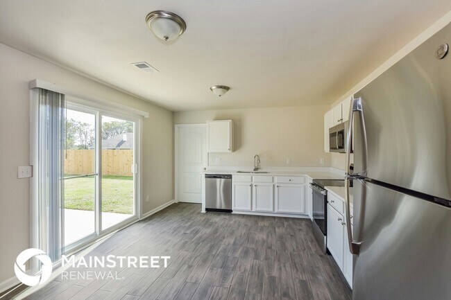 Foto del edificio - 123 Fire Fly Ln