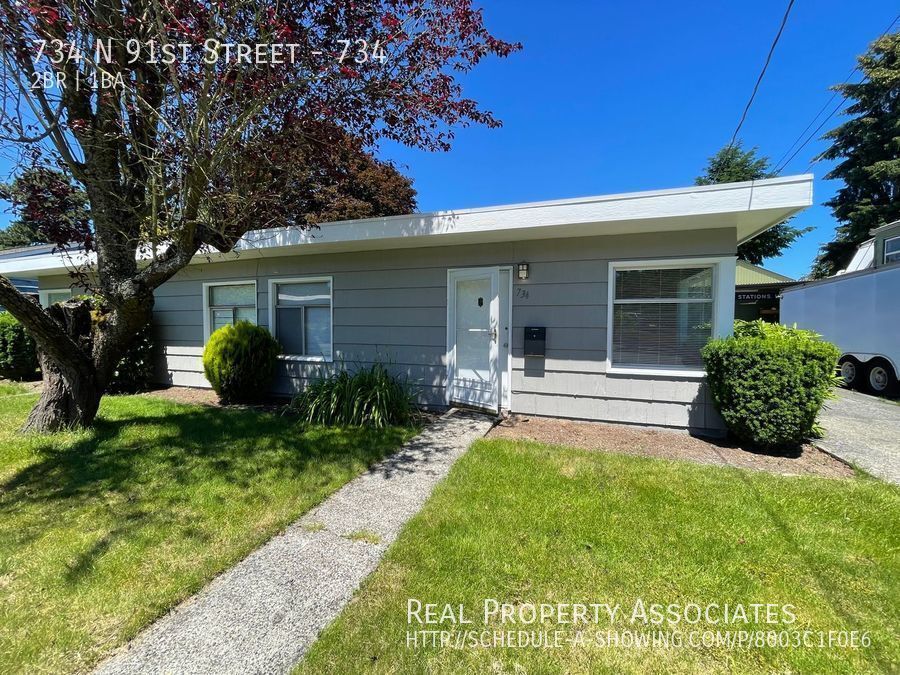 Primary Photo - Pet Friendly, 2 bed, 1 bath, ramble style ...