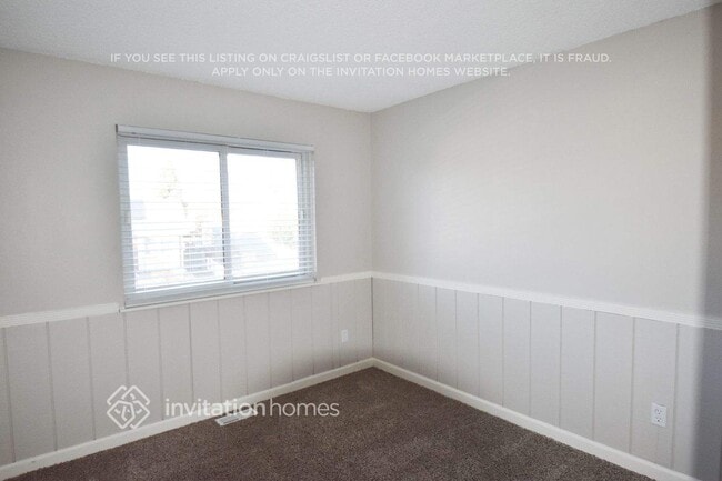 Building Photo - 9918 Garland Dr