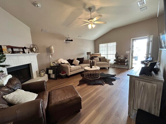 Foto del edificio - 9305 Quitman Ave