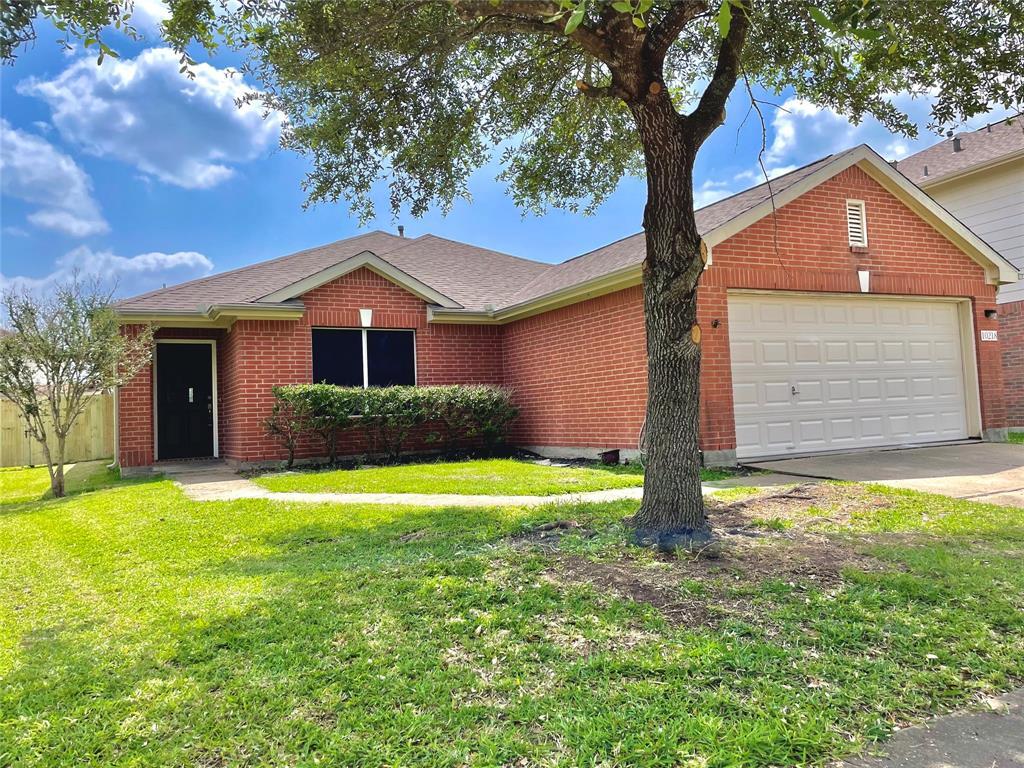 Foto principal - 10218 Cades Creek Ct