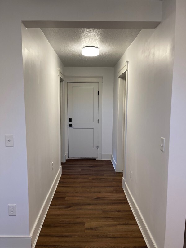 Foto del edificio - 2461 Adams Ave