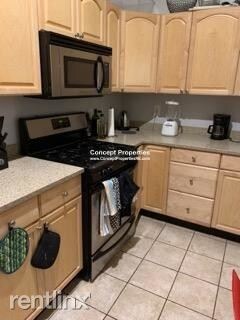 2 br, 1 bath - 1109 Boylston St Apt 4M - 2 br, 1 bath  - 1109 Boylston St Apt 4M