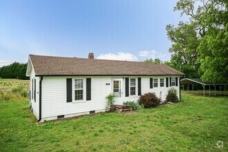 Building Photo - 346 Clyde Pearce Rd