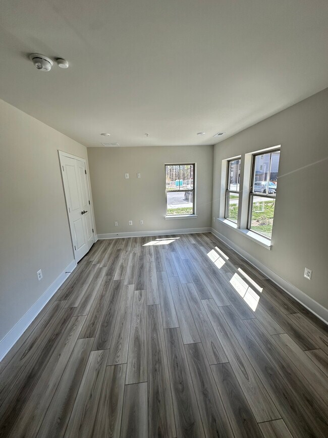 Foto del edificio - 3615 Artesian Ln