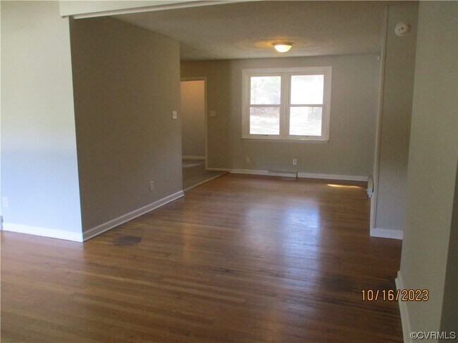 Foto del edificio - 5810 Lewis Rd