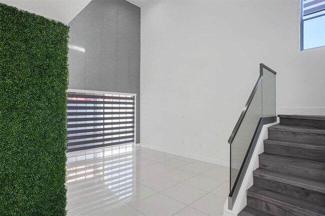 Foto del edificio - 46 NW 85th Ct