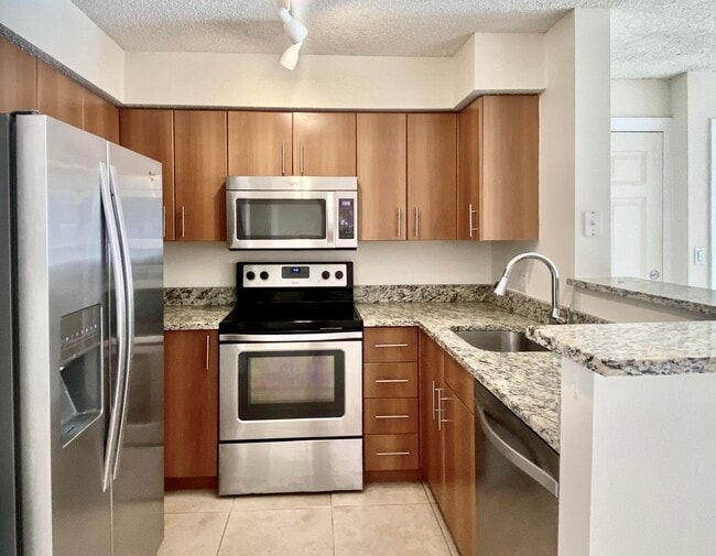 Building Photo - 1055 Crystal Way