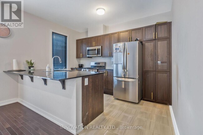 Photo du bâtiment - 578 Oldenburg Ave