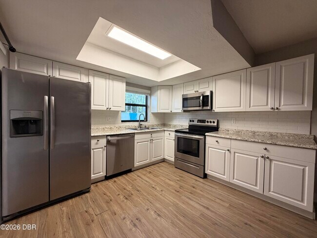 Foto del edificio - 87 Springwood Square