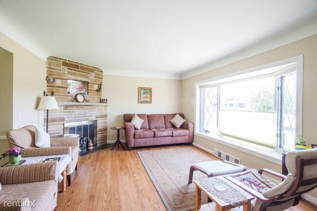 Foto del edificio - 2 br, 2 bath House - 5600 Cooper