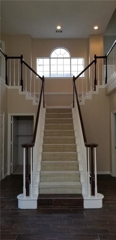 Foto del edificio - 8504 Wellington Point Dr