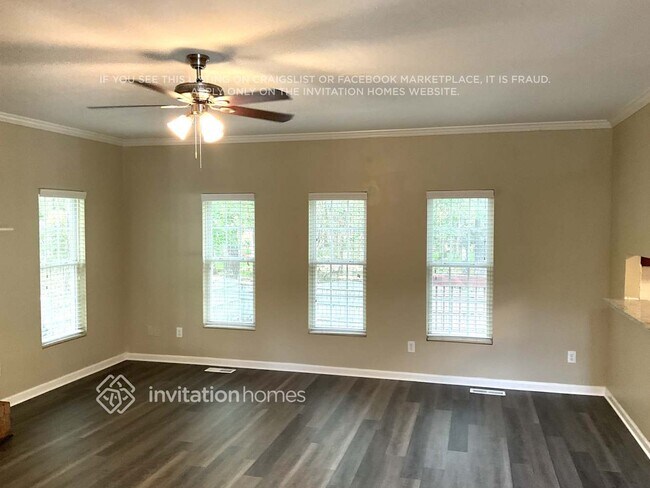 Foto del edificio - 5701 Clarks Fork Dr