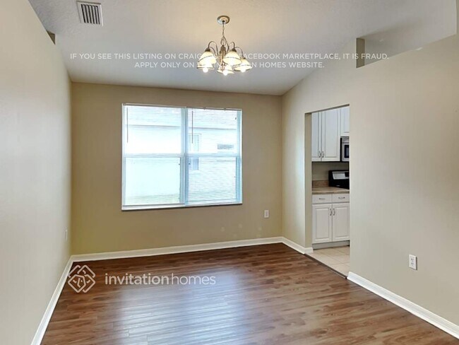 Foto del edificio - 7310 Guilford Pine Ln