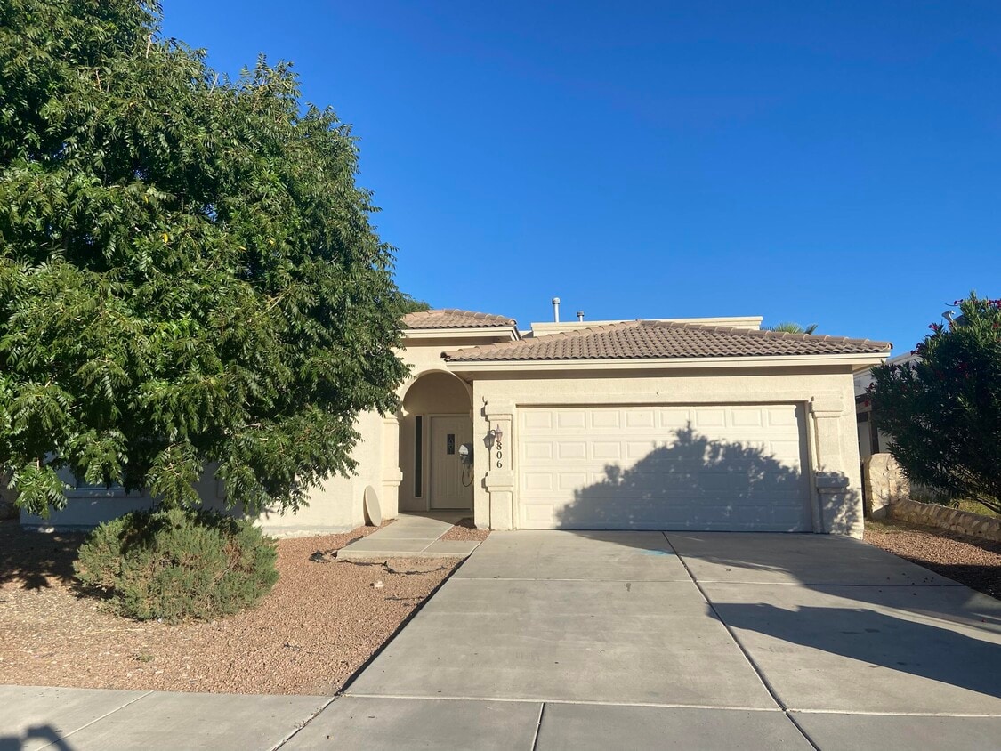 806 Bonnie Ct, Santa Teresa, NM 88008 House for Rent in Santa Teresa