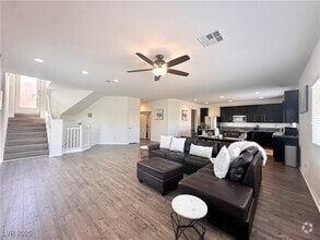 Building Photo - 5630 Aspen Heights Dr