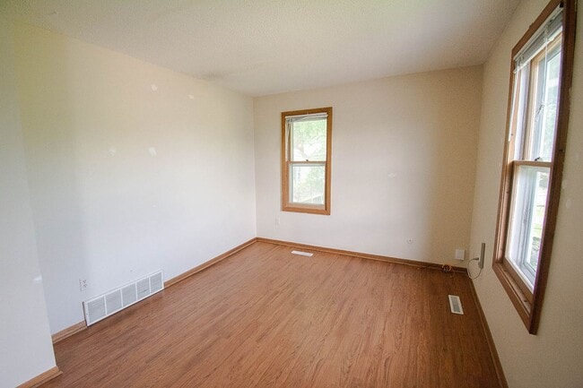 Foto del edificio - 104 21st St SW
