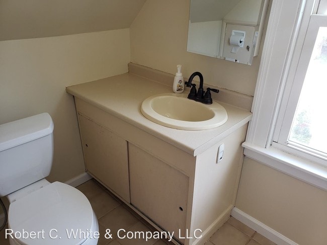 Building Photo - 2 br, 1.5 bath House - 29 Grandview Avenue