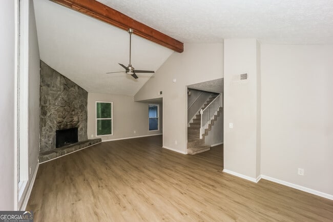 Foto del edificio - 4433 Woodbank Ln