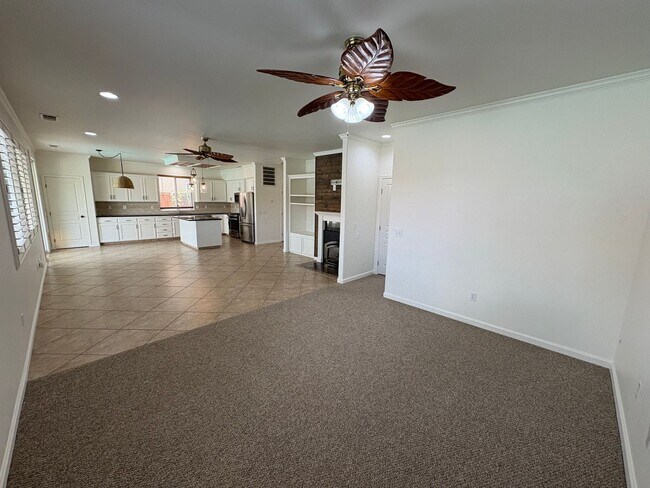 Foto del edificio - 5928 W Whitley Ave